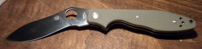 Couteau Spyderco Khukuri