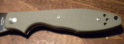 Couteau Spyderco Khukuri
