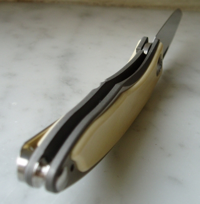 couteau chris reeve mnandi